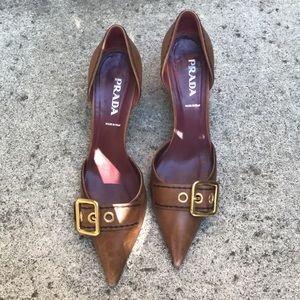 Prada Made in Italy Tan Pumps size 39